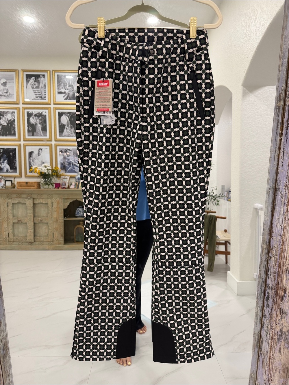 NWT Zara Ski Green, Black and White Geometric Ski Pants with Contrast Hem